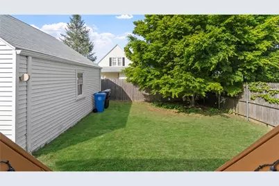 21 Brookwood Road, Cranston, RI 02920 - Photo 13