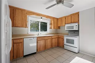 68 Madeleine Ave, Woonsocket, RI 02895 - Photo 5