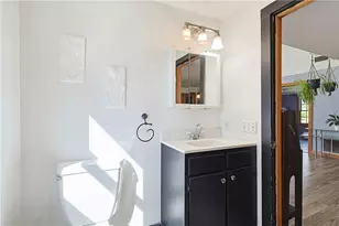 68 Pershing Ave, Tiverton, RI 02878 - Photo 17