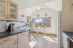 68 Pershing Ave, Tiverton, RI 02878 - Photo 13