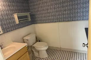 150 Salem Ave, Cranston, RI 02920 - Photo 25