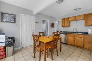 228 Woonasquatucket Ave, North Providence, RI 02911 - Photo 19