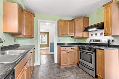15 Cooper Street, East Providence, RI 02914 - Photo 11