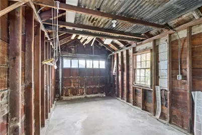 15 Cooper Street, East Providence, RI 02914 - Photo 27