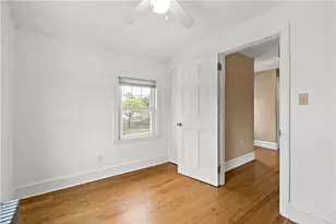 15 Cooper St, East Providence, RI 02914 - Photo 19