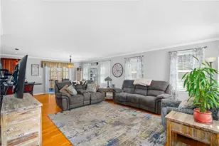 435 Cottrell Rd, Tiverton, RI 02878 - Photo 7