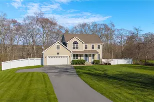 435 Cottrell Rd, Tiverton, RI 02878 - Photo 3