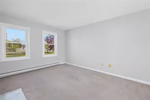 1 Willow Glen Cir, Warwick, RI 02889 - Photo 11