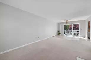 1 Willow Glen Cir, Warwick, RI 02889 - Photo 7