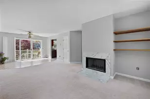 1 Willow Glen Cir, Warwick, RI 02889 - Photo 9