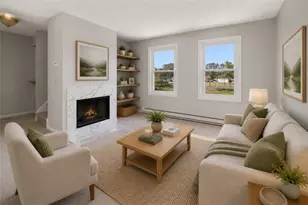 1 Willow Glen Cir, Warwick, RI 02889 - Photo 3