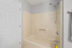 1 Willow Glen Cir, Warwick, RI 02889 - Photo 33