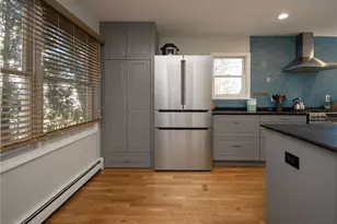20 Findlay Pl, Newport, RI 02840 - Photo 9