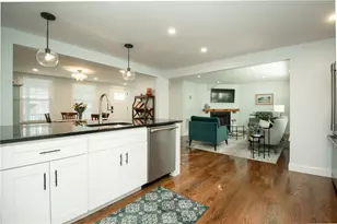 58 Collins St, Bristol, RI 02809 - Photo 9