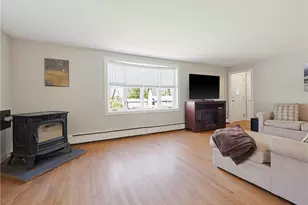 26 Alton Ave Ave, Cumberland, RI 02864 - Photo 7
