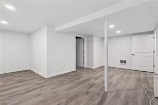 101 Bateman Ave, Cranston, RI 02920 - Photo 35