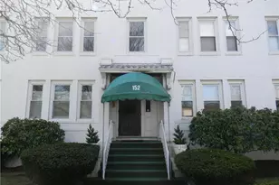152 Elmgrove Ave, Providence, RI 02906 - Photo 3
