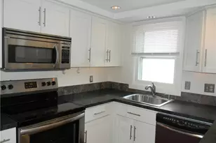 152 Elmgrove Ave, Providence, RI 02906 - Photo 21