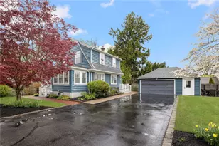 10 Manse Ct, Warwick, RI 02888 - Photo 1