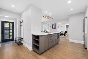 10 Manse Ct, Warwick, RI 02888 - Photo 15