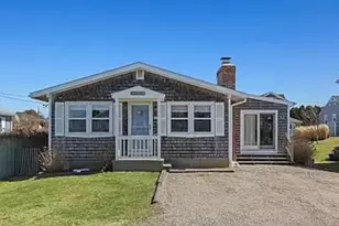 10 Stanton Ave, Narragansett, RI 02882 - Photo 1