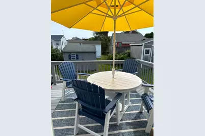 10 Stanton Avenue, Narragansett, RI 02882 - Photo 5