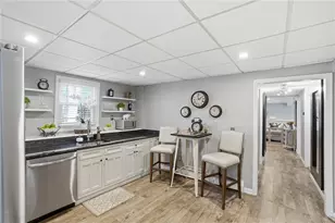 75 Oak Dell Cir, East Greenwich, RI 02818 - Photo 37
