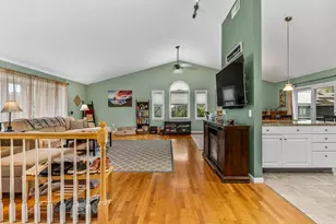 23 Detroit Ave, Warren, RI 02885 - Photo 11