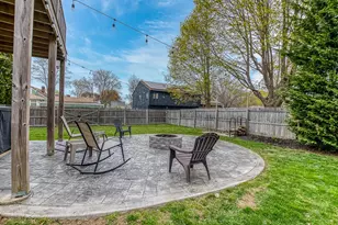 23 Detroit Ave, Warren, RI 02885 - Photo 7