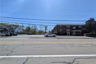 2160 Mineral Spring Ave, North Providence, RI 02911 - Photo 7