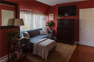 114 Girard Ave, Newport, RI 02840 - Photo 25
