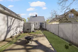 131 Blackamore Ave, Cranston, RI 02910 - Photo 29