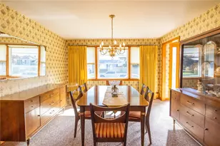 51 E Bel Air Rd, Cranston, RI 02920 - Photo 9