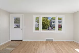 44 Ideal Ct, Warwick, RI 02818 - Photo 7