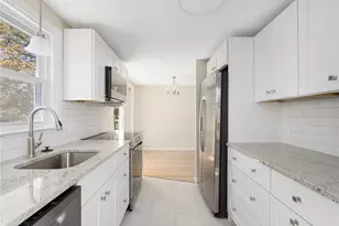 44 Ideal Ct, Warwick, RI 02818 - Photo 13
