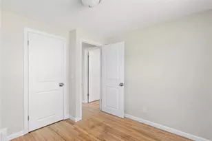 44 Ideal Ct, Warwick, RI 02818 - Photo 15