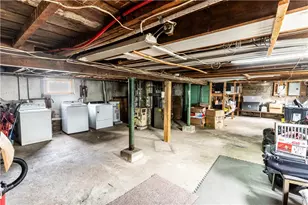131 Roma St, East Providence, RI 02914 - Photo 27