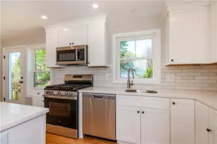 83 Cadora Ave, Warwick, RI 02886 - Photo 21
