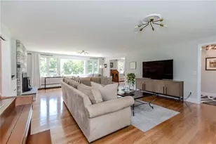 15 Golden View Dr, Johnston, RI 02919 - Photo 17