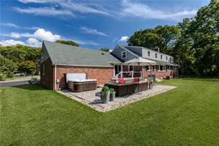 15 Golden View Dr, Johnston, RI 02919 - Photo 11