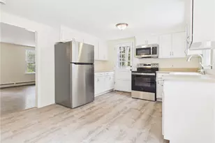 6502 Flat River Rd, Coventry, RI 02827 - Photo 3