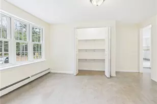 6502 Flat River Rd, Coventry, RI 02827 - Photo 7
