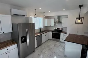 57 Gould St, Newport, RI 02840 - Photo 7