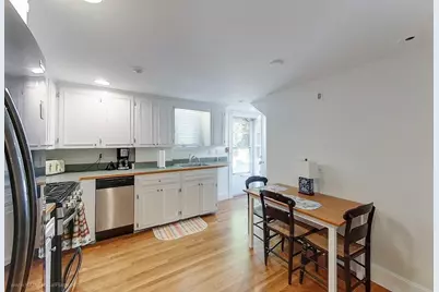 34 Catherine Street #A, Newport, RI 02840 - Photo 7