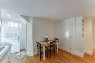 34 Catherine St, Newport, RI 02840 - Photo 9