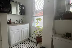 5 Lee St, Providence, RI 02903 - Photo 7