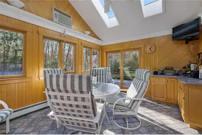 10 Oak Hill Road, Scituate, RI 02831 - Photo 17