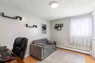 60 Greeley St, Pawtucket, RI 02861 - Photo 21