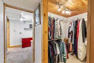60 Greeley St, Pawtucket, RI 02861 - Photo 41