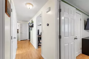60 Greeley St, Pawtucket, RI 02861 - Photo 29
